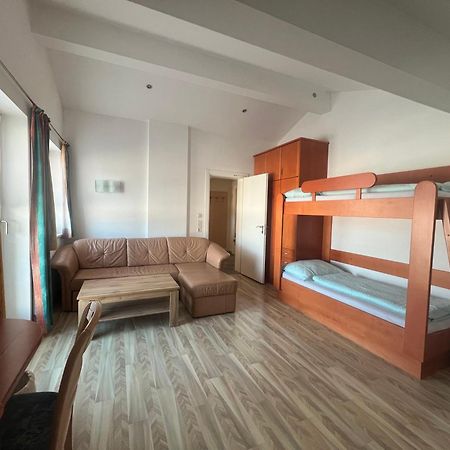 Appartement Holiday + Villa Theresa Kaprun Esterno foto