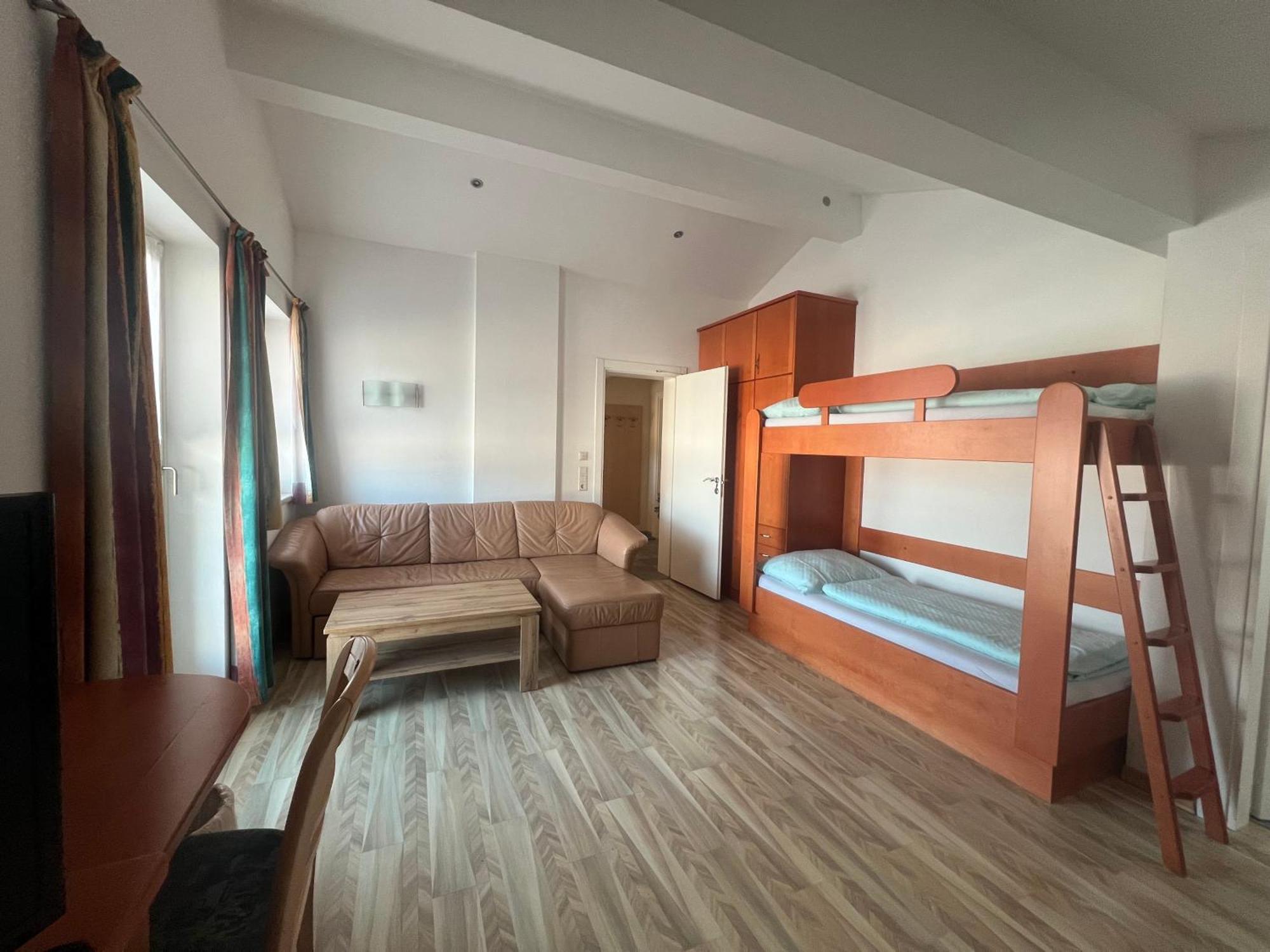 Appartement Holiday + Villa Theresa Kaprun Esterno foto