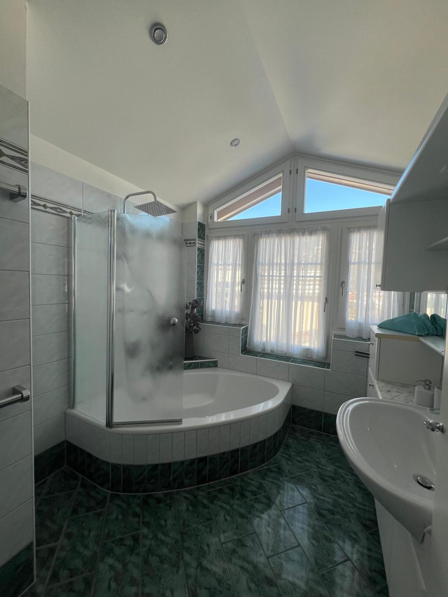 Appartement Holiday + Villa Theresa Kaprun Esterno foto