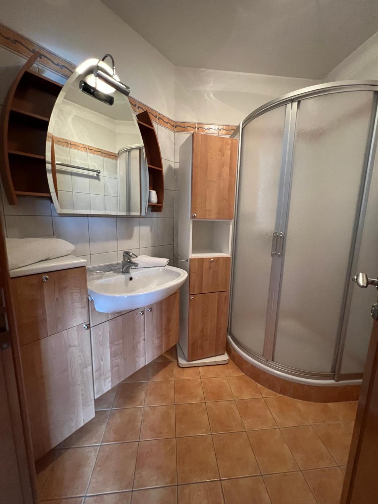 Appartement Holiday + Villa Theresa Kaprun Esterno foto