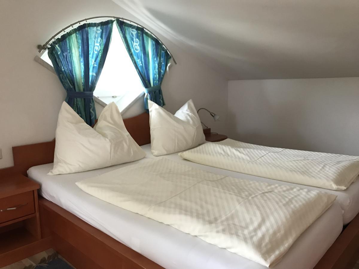 Appartement Holiday + Villa Theresa Kaprun Esterno foto
